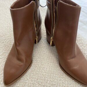 MICHAEL Michael Kors size 7 1/2 woman's brown leather upper booties, gold buckle
